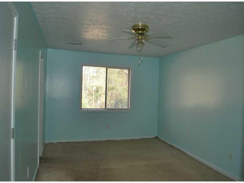 2307 Marshes Glenn Dr., Norcross, GA 30071