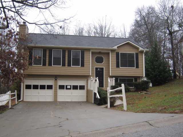 5548 Elderberry Ln., Flowery Branch, GA 30542