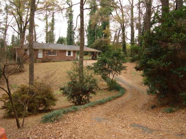 2276 Fort Dr., Smyrna, GA 30080