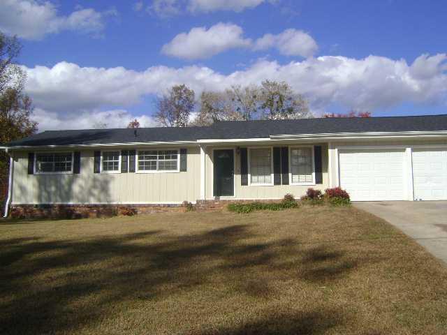 6205 Jayma Ln., Douglasville, GA 30135