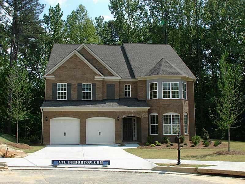20 Village Green Ct., Lilburn, GA 30047