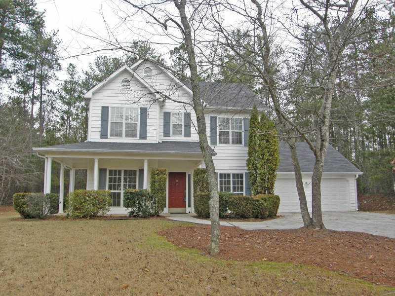 8598 Kencrest Dr., Winston, GA 30187