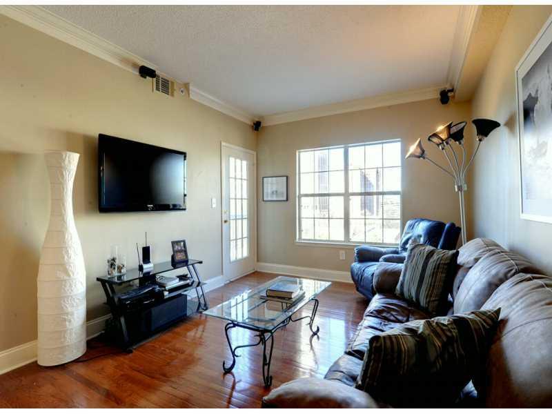 1075 Peachtree Walk #A319, Atlanta, GA 30309