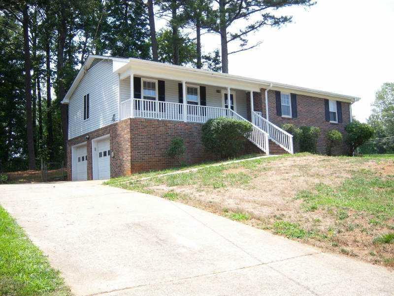 5623 Seminole Way, Acworth, GA 30102