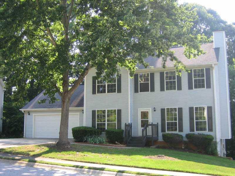 694 Fernstone Tr., Lawrenceville, GA 30046