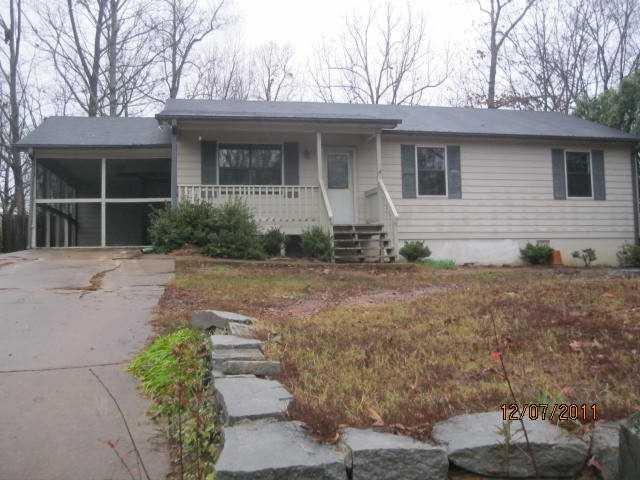 225 Poplar St., Buford, GA 30518