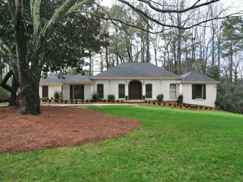 4130 Paran Pines Dr., Atlanta, GA 30327