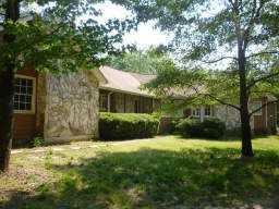 268 John Kay Rd., Taylorsville, GA 30178