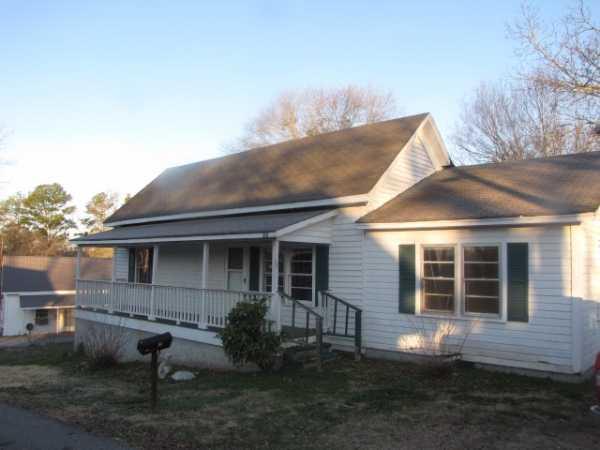 88 Chestnut St., Commerce, GA 30529