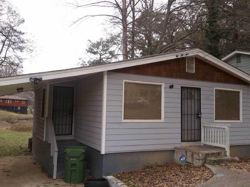 1287 Lorenzo Dr., Atlanta, GA 30310