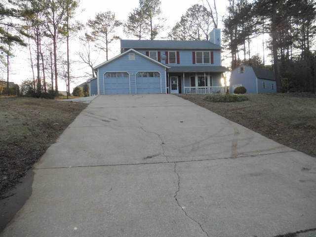 1060 Lisa Kay Dr., Lawrenceville, GA 30046