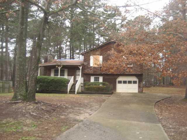 1560 Island Way, Buford, GA 30519