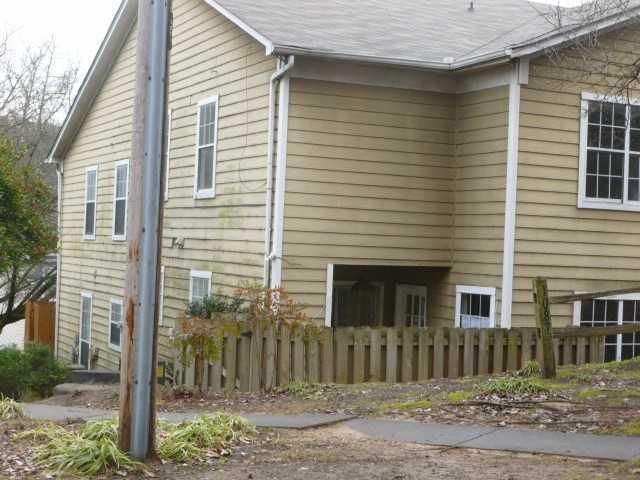 1087 Dover Way, Norcross, GA 30093