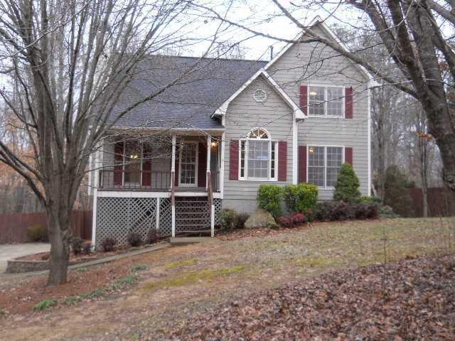 230 Asbury Ln., Hiram, GA 30141