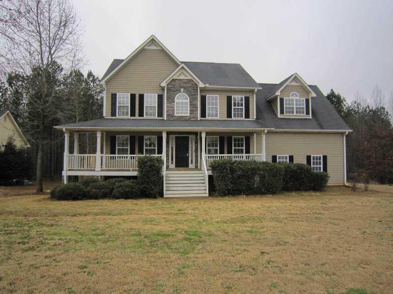 139 Barrington Ct., Hiram, GA 30141