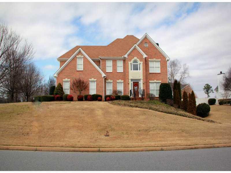 1225 Castle Pointe Ln., Grayson, GA 30017