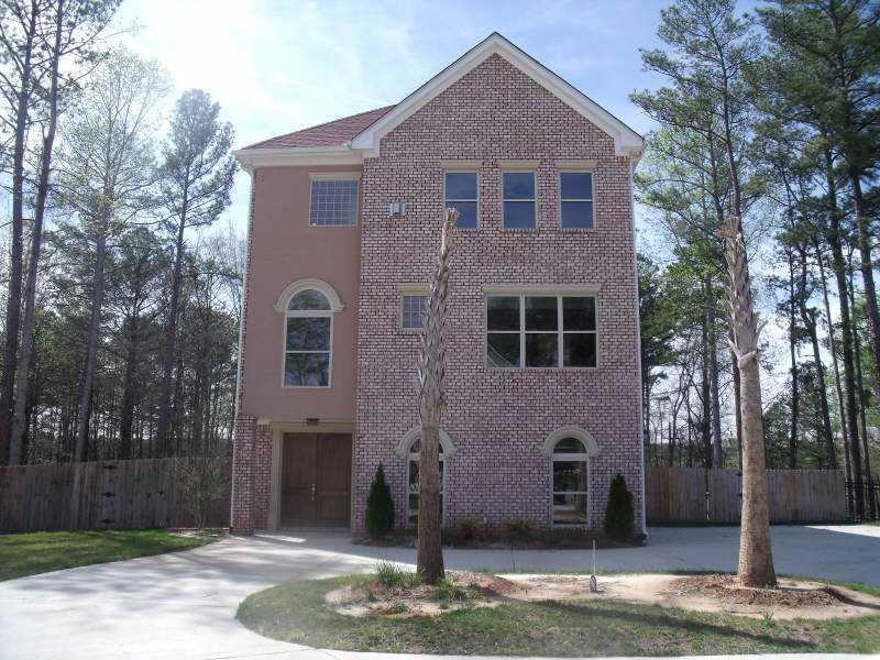 3355 Deevers Ct., Lithonia, GA 30038