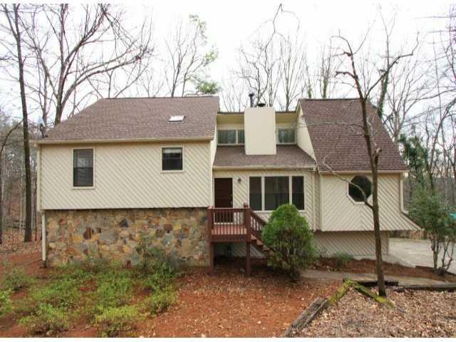 940 Pine Grove Pointe Dr., Roswell, GA 30075