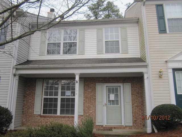 3794 Berkeley Crossing, Duluth, GA 30096