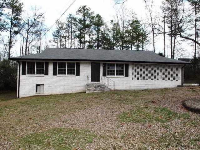 8606 Timberlane Dr., Douglasville, GA 30134