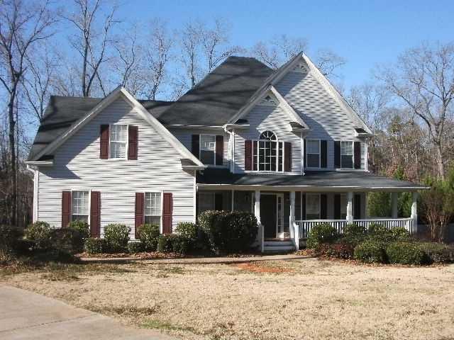 102 Woodsfield Ln., Hiram, GA 30141