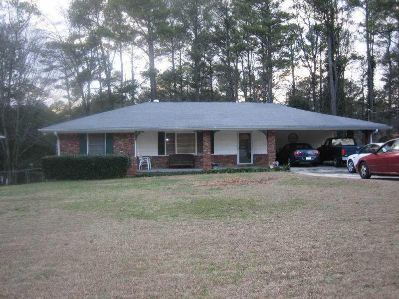 1689 Camelot Cir., Tucker, GA 30084
