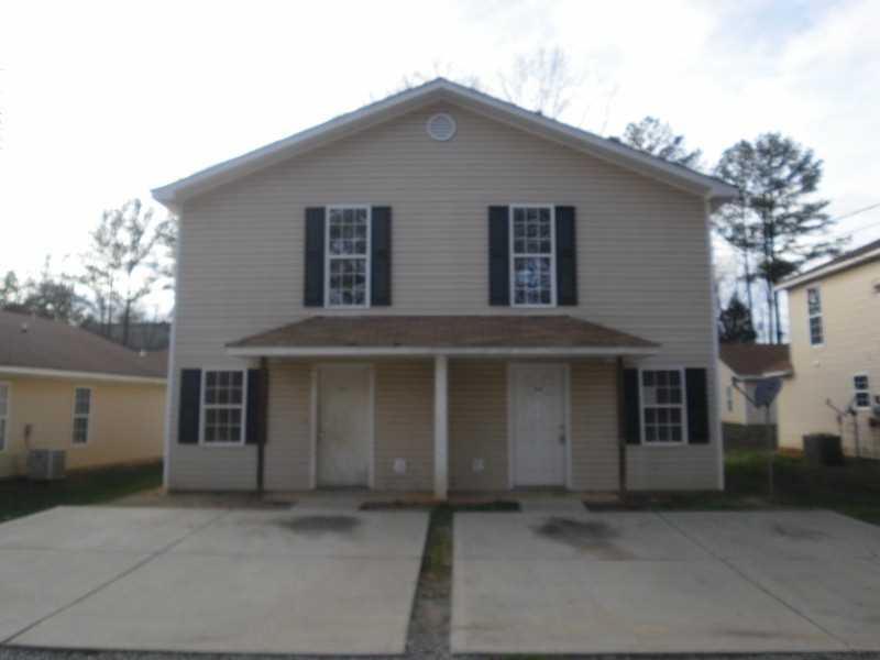 124 Ripley Ave., Adairsville, GA 30303