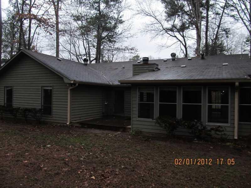 40 Saratoga Dr., Lawrenceville, GA 30044