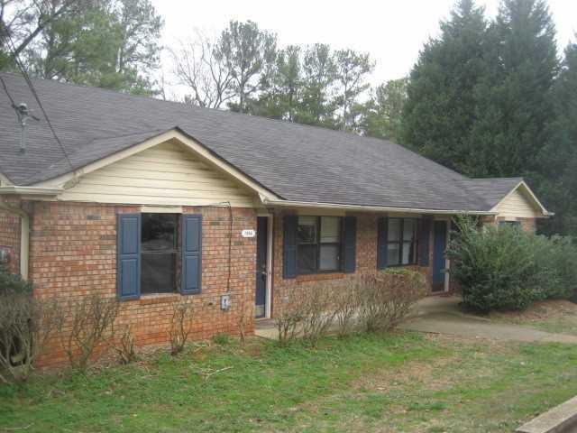 3184 Sarah Lou Dr., Snellville, GA 30078