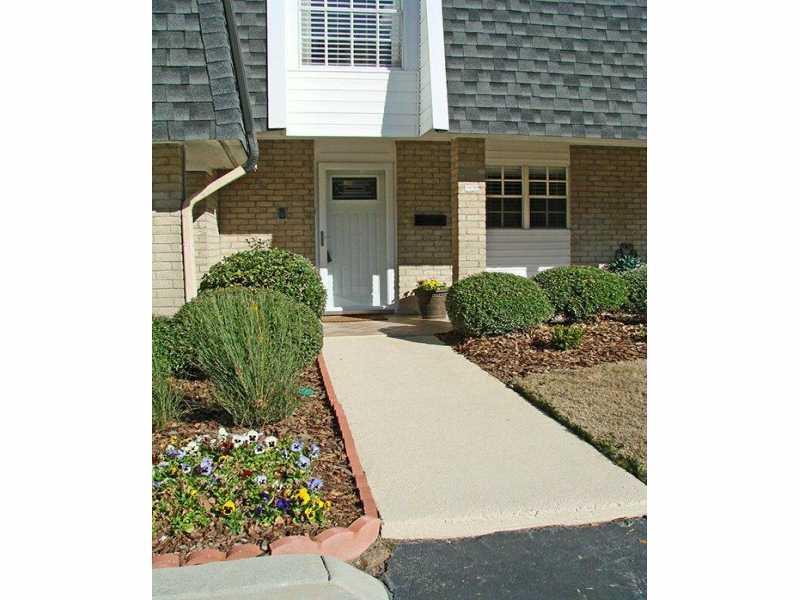 5630 Chemin De Vie, Atlanta, GA 30342