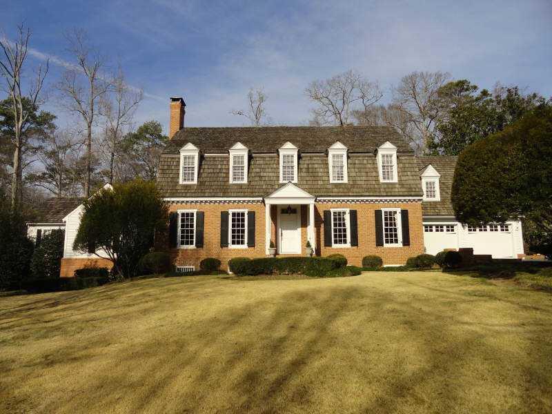 4290 Bakers Farm Pl., Atlanta, GA 30339