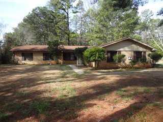 5427 Langhorn Way, Norcross, GA 30093