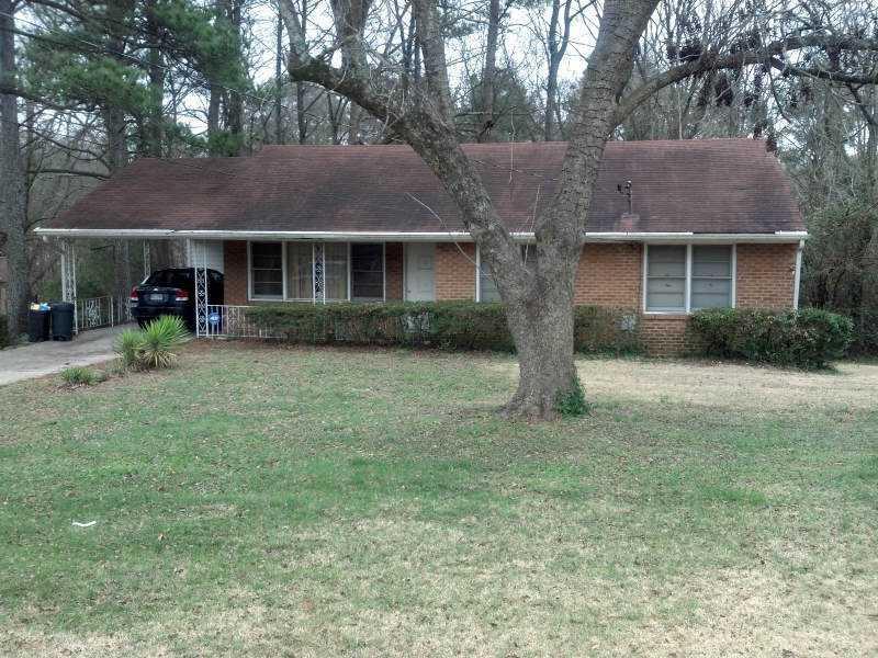 1527 Waltham Pl., Atlanta, GA 30316