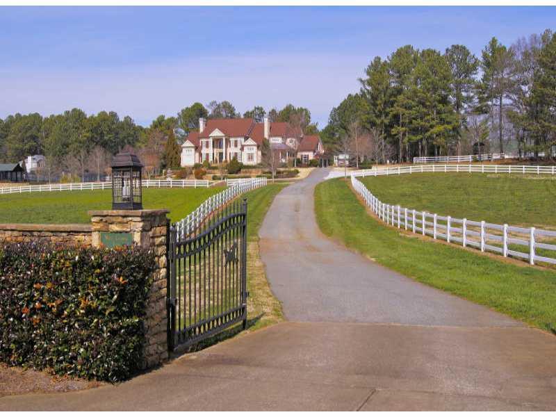 4125 N Arnold Mill Rd., Woodstock, GA 30188