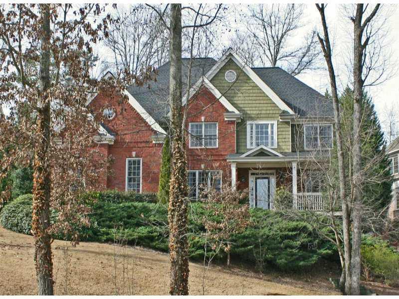 4018 Hickory Fairway Dr., Woodstock, GA 30188