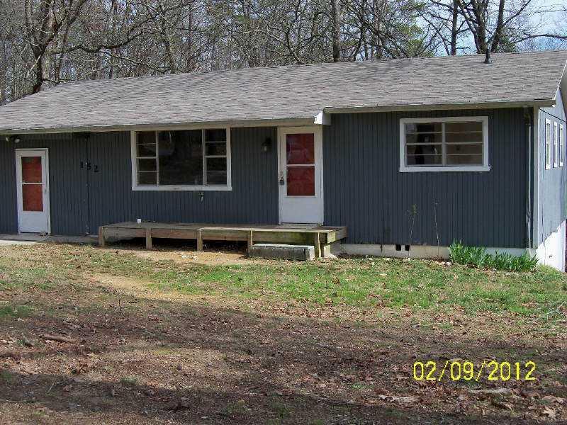 152 E Pleasant Valley Rd., Adairsville, GA 30103