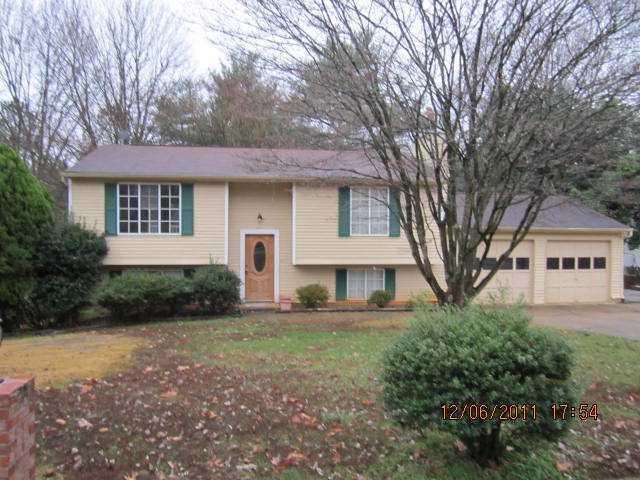 135 Worthington Hills Trace, Roswell, GA 30076