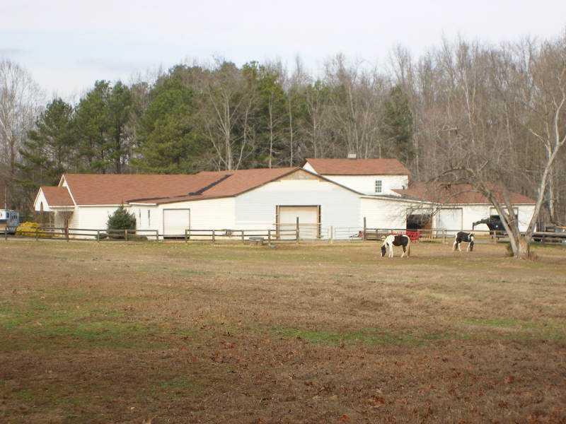 5826 Forest Dr., Acworth, GA 30102