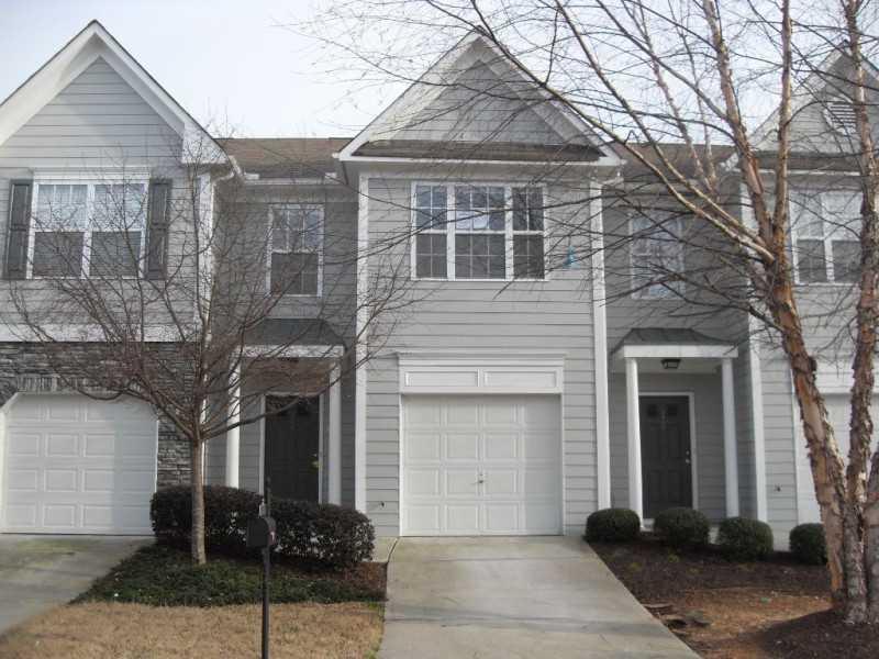 6272 Shoreview Cir. #23, Flowery Branch, GA 30542