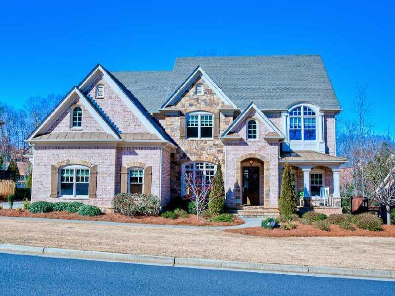 106 Fernwood Dr., Woodstock, GA 30188