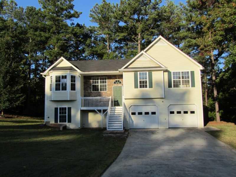 223 Paradise Cir., Douglasville, GA 30134