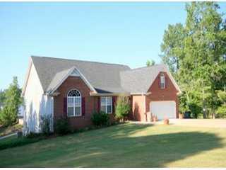 2426 Scoggins Rd., Dallas, GA 30157