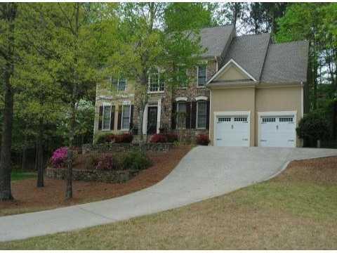 720 Amberton Close, Suwanee, GA 30024