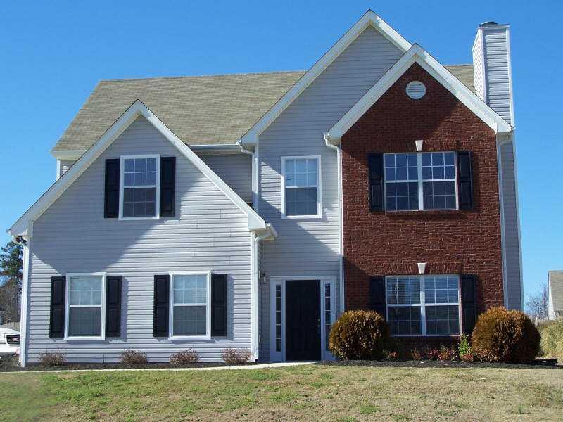 1453 Whitaker Park Pl., Dacula, GA 30043