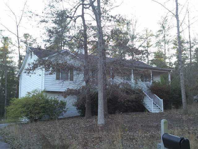 544 Braxton Dr., Douglasville, GA 30134