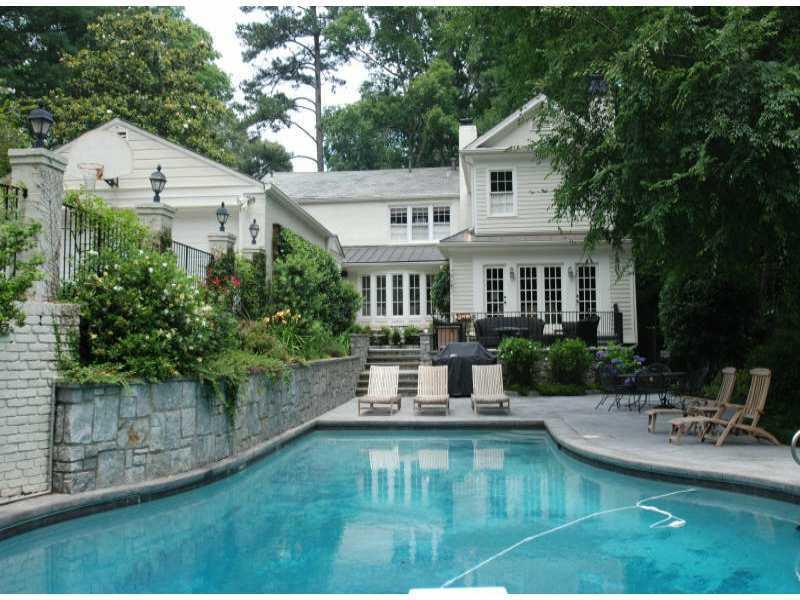 450 Argonne Dr., Atlanta, GA 30305