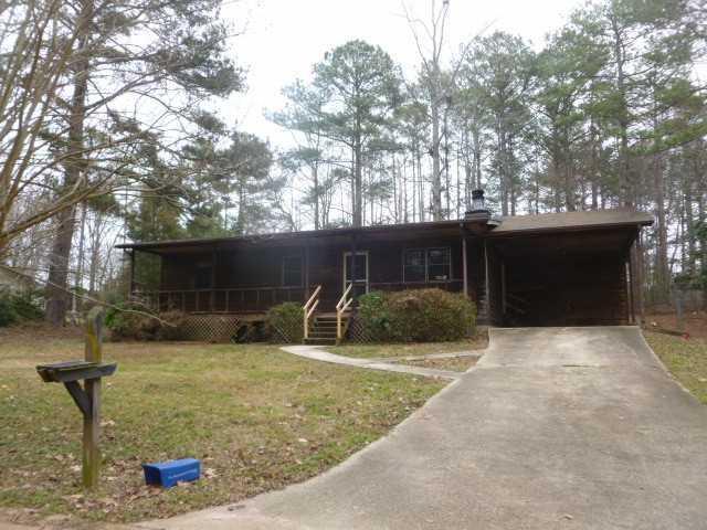 6942 Autumn Hills Dr., Douglasville, GA 30135