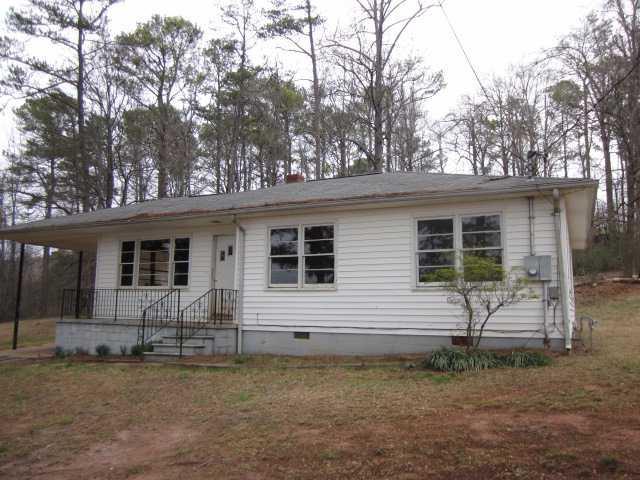 5940 Lights Ferry Rd., Flowery Branch, GA 30542