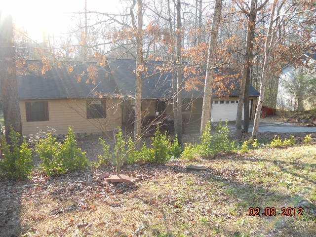 161 Holly Ct., Loganville, GA 30052