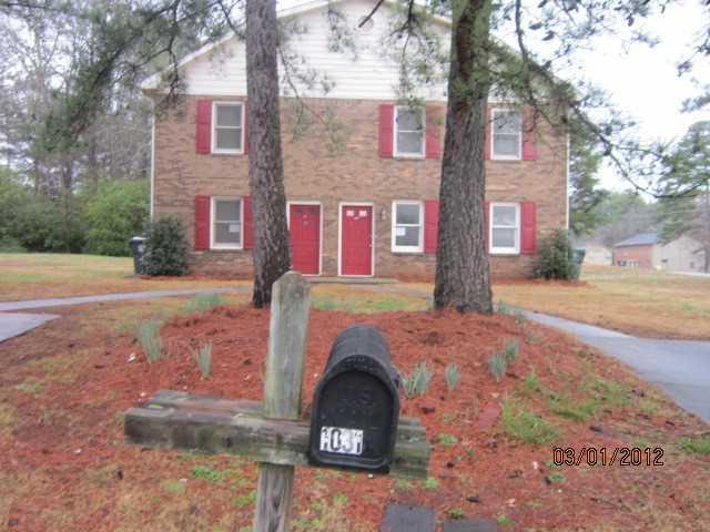 1031 Arlington Walk, Lawrenceville, GA 30046